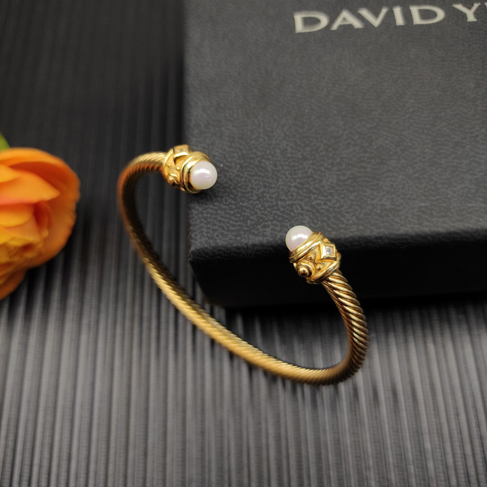 David Yurman Gold 4mm Diamond Pearl Bracelet - Picture 6 of 8